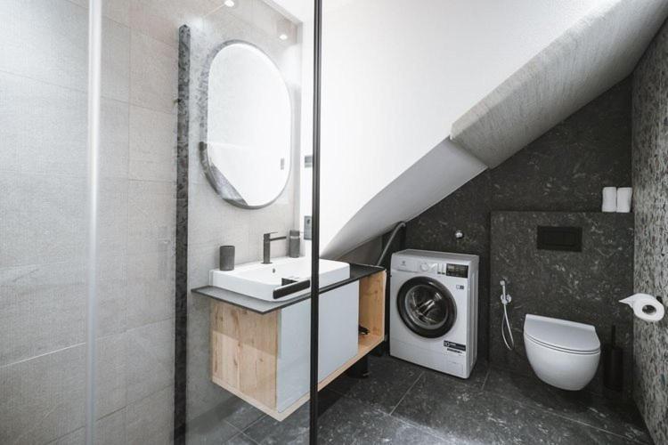Ahrn Natur Apartment Lutago Bagian luar foto
