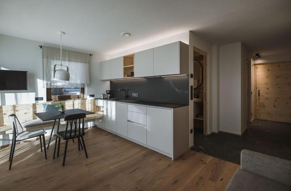 Ahrn Natur Apartment Lutago Bagian luar foto